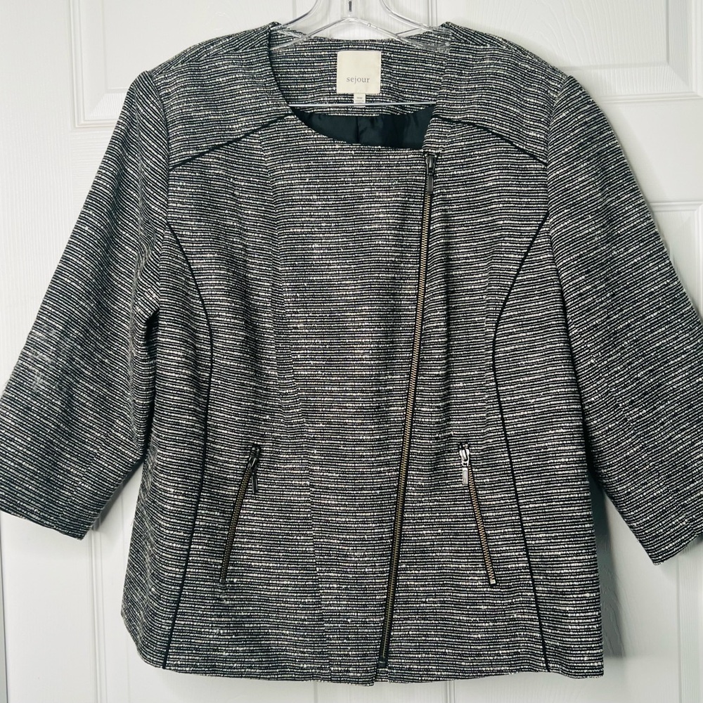 Sour Sz 18W Gray Zippered Jacket Women’s Polyester/Cotton Length 24”, Bust 46”